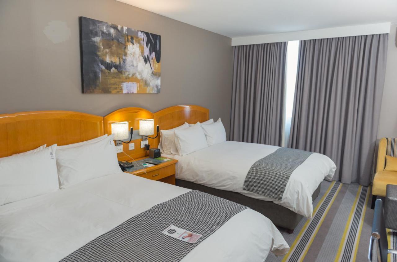 Holiday Inn - Mutare By Ihg Екстериор снимка