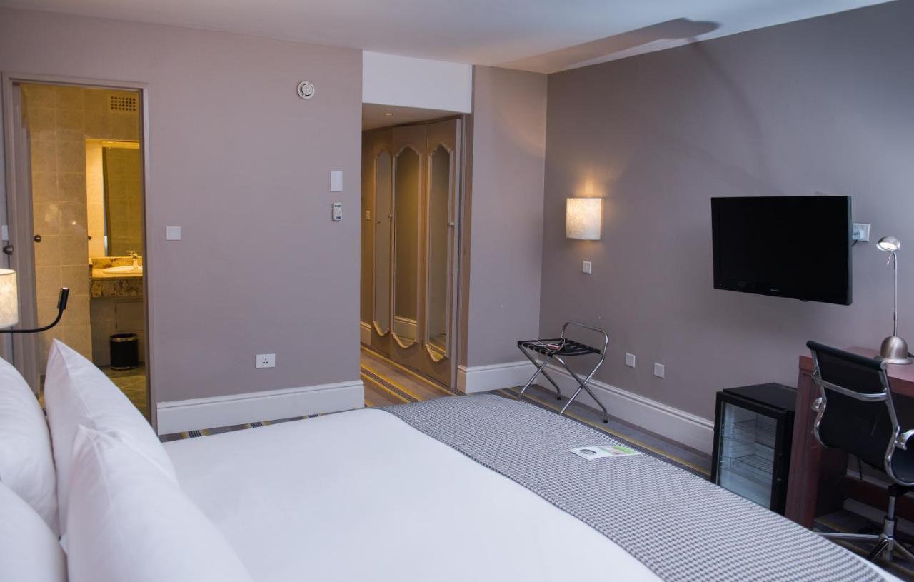 Holiday Inn - Mutare By Ihg Екстериор снимка